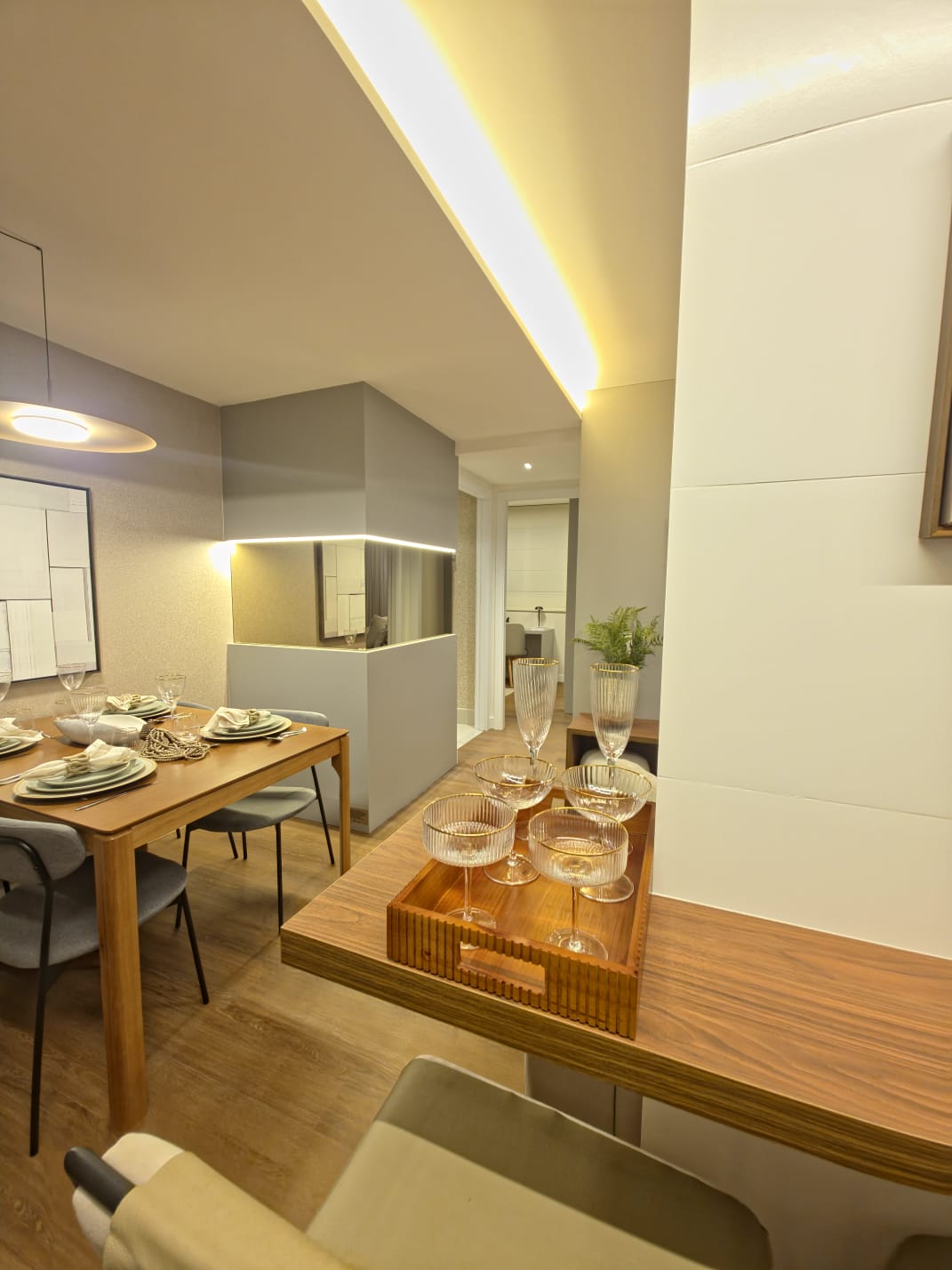 Vista panorâmica da sala - Singulare Home Riva